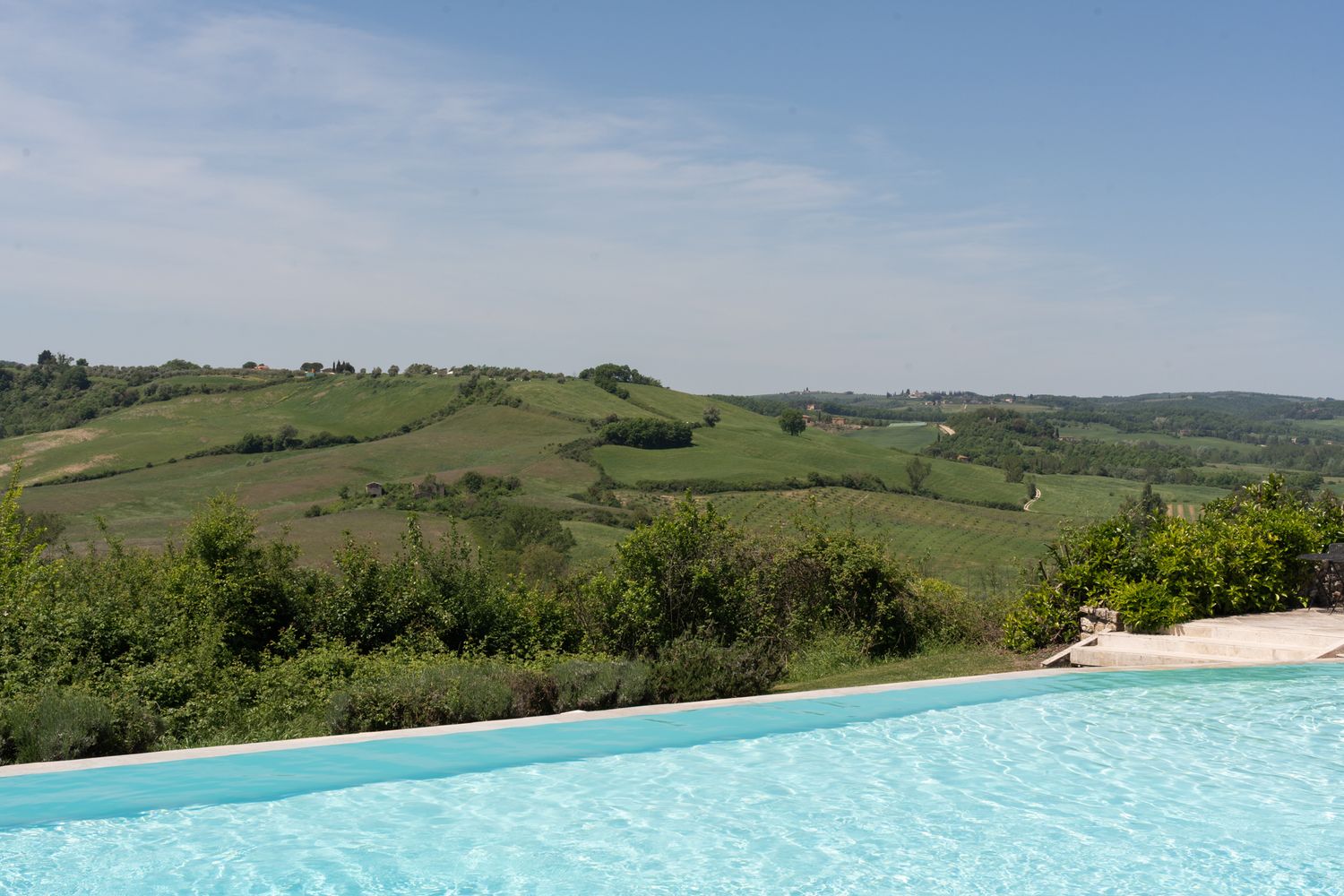 Hochzeitslocation in Italien mit Pool