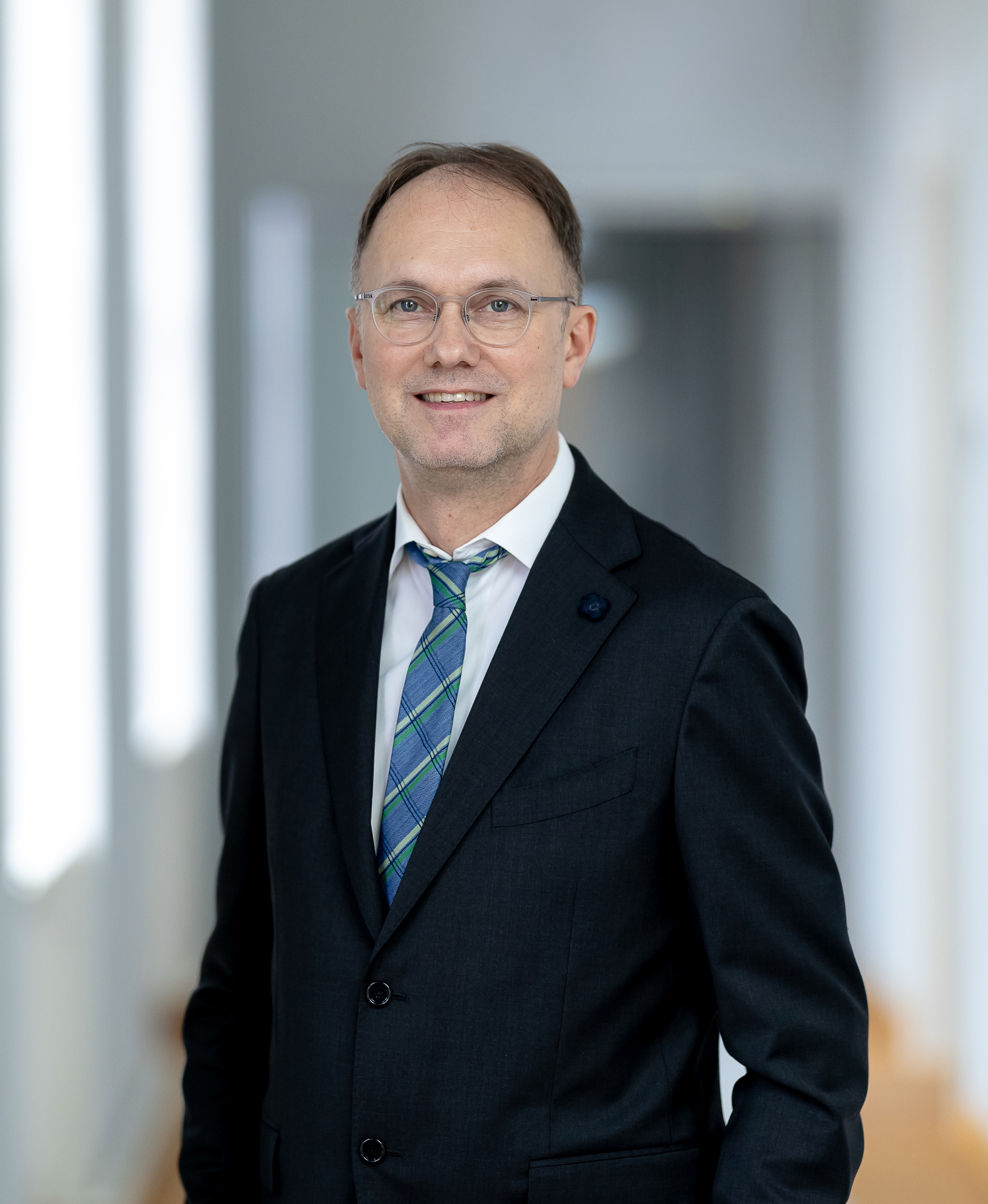 Tobias J. Knoblich